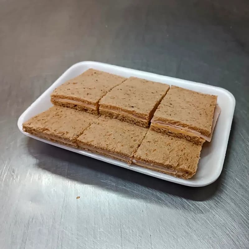 Sándwiches integrales JYQ